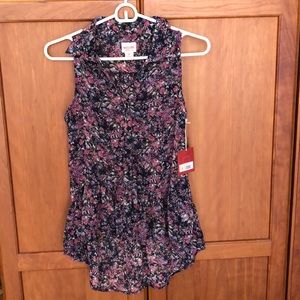 Mossimo Collared Sleeveless Blouse in Purple Rain
